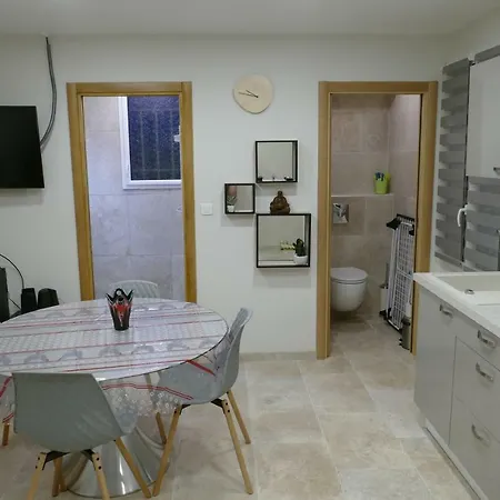 Holiday home Les Hauts De Reillanne
