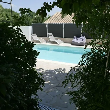 Les Hauts De *