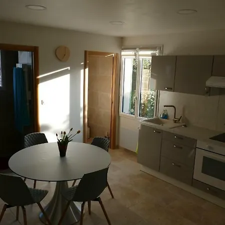 Holiday home Les Hauts De